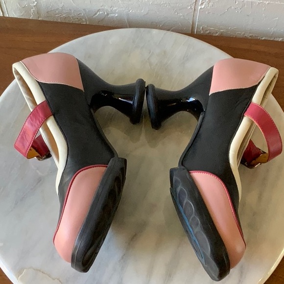 John Fluevog Gorgeous heeled Mary Jane’s - Picture 8 of 15